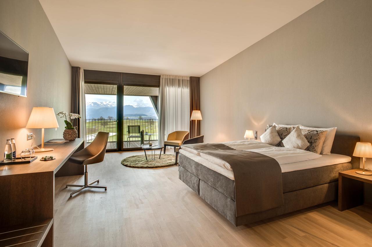 กาสท์เฮาส์ บัดโฮฟ - กอล์ฟโฮเต็ล Hotel Meggen ภายนอก รูปภาพ